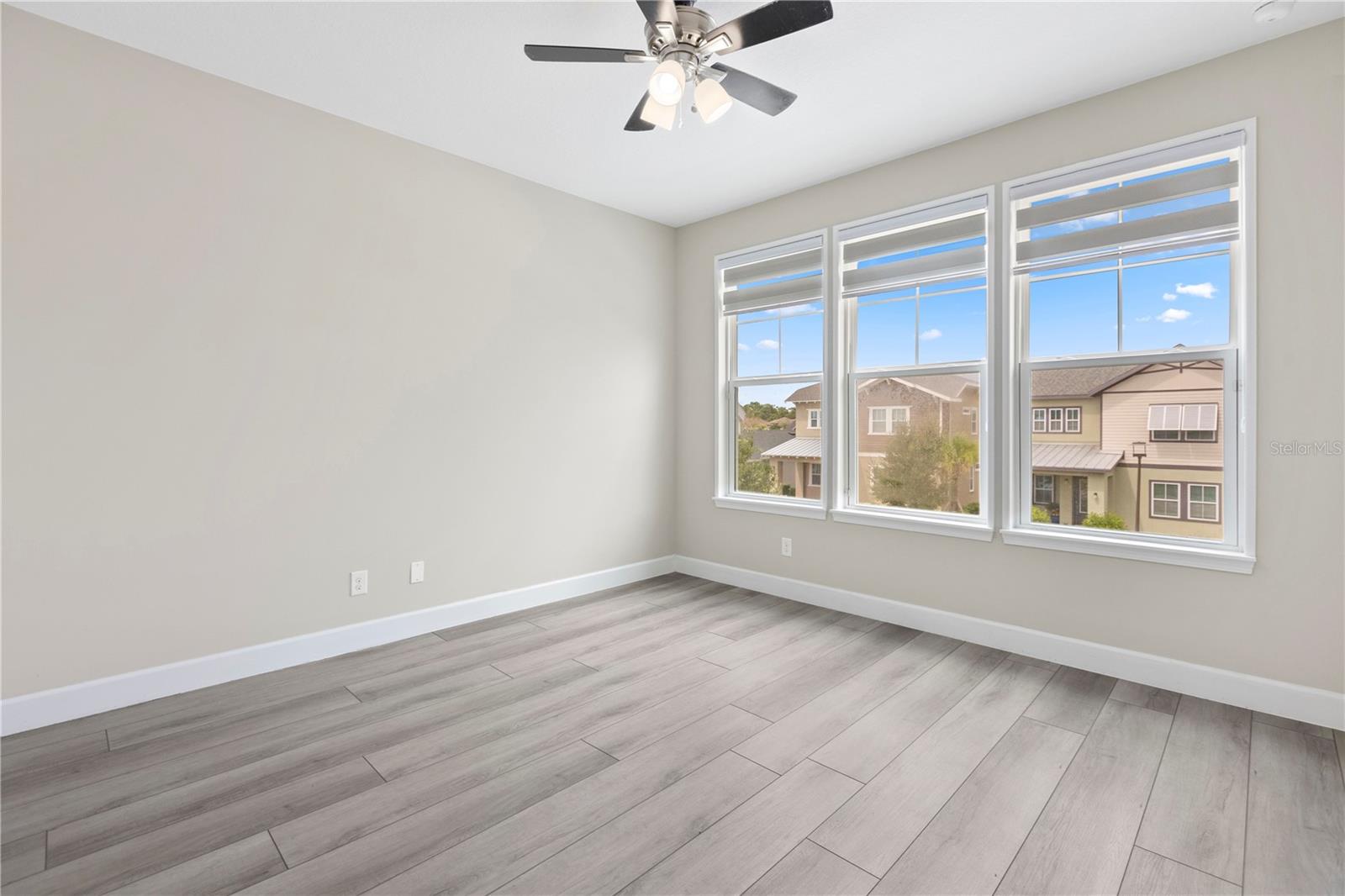 Image 25 of 33 For 8534 Nemours Parkway