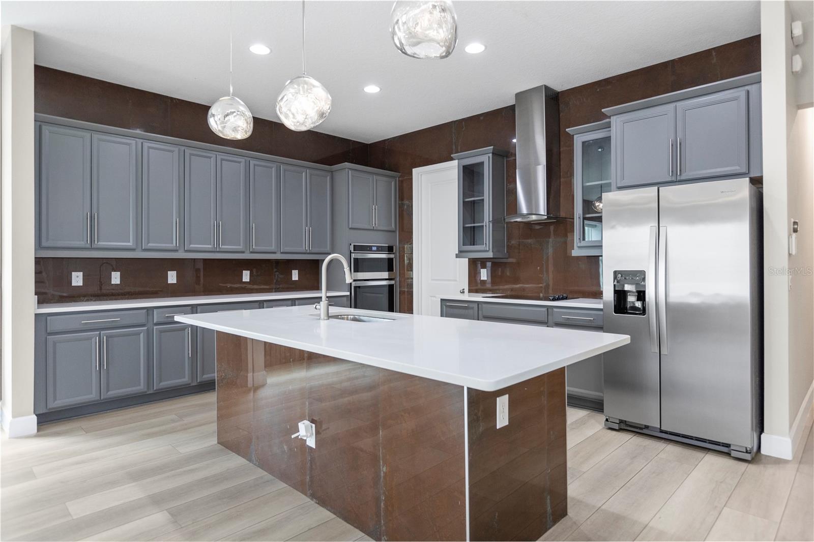 Image 6 of 33 For 8534 Nemours Parkway