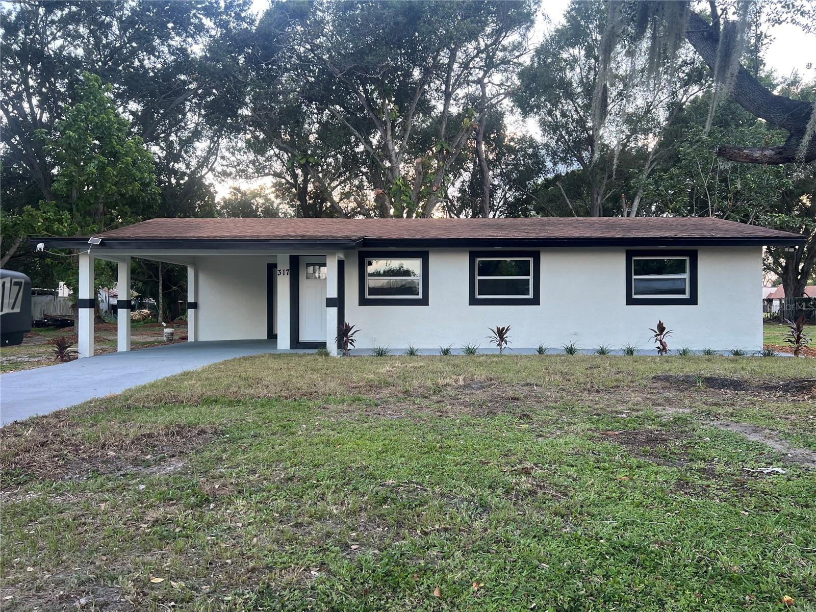 Image 2 of 43 For 317 26th Street Sw