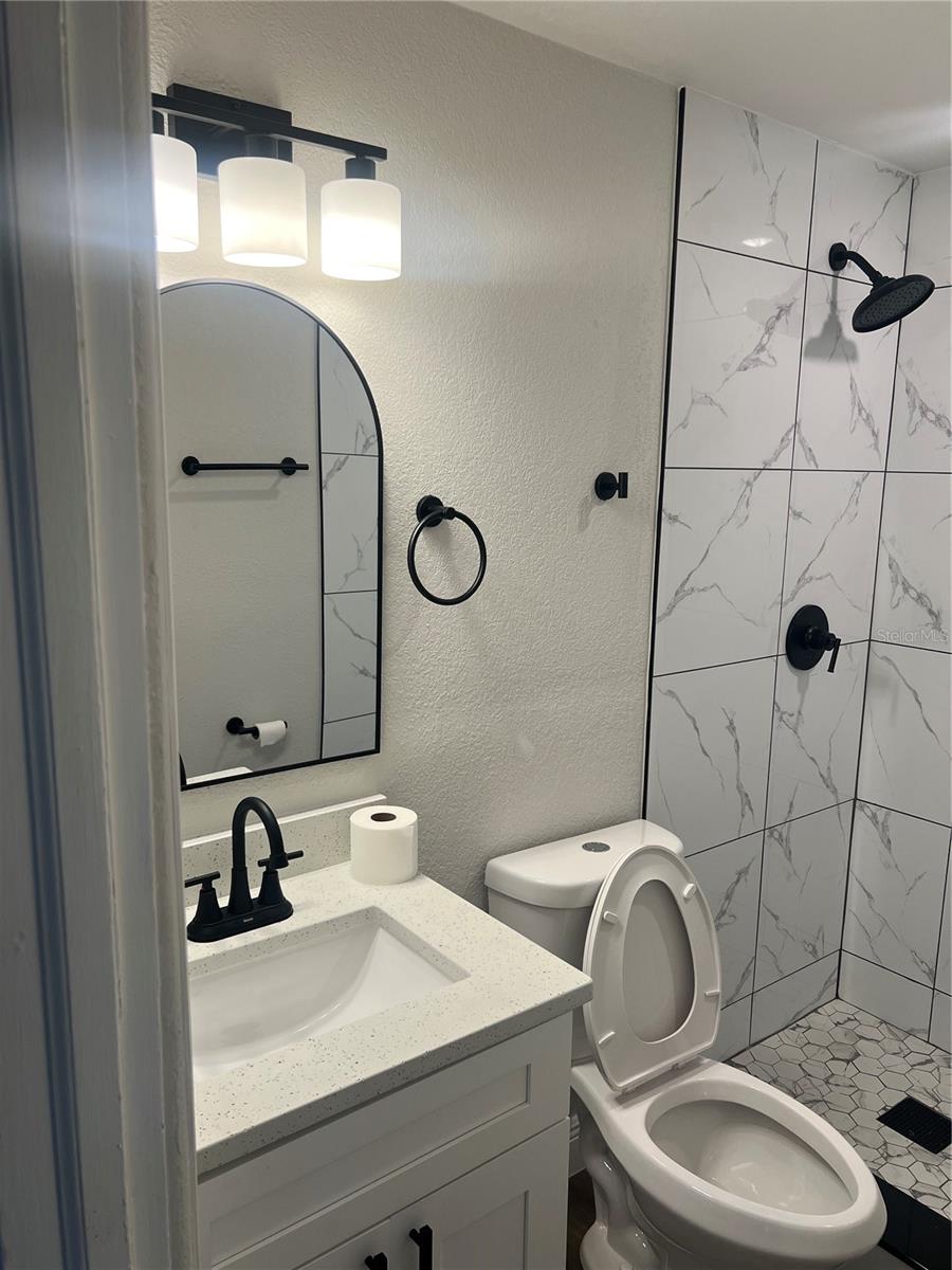 Image 21 of 43 For 317 26th Street Sw