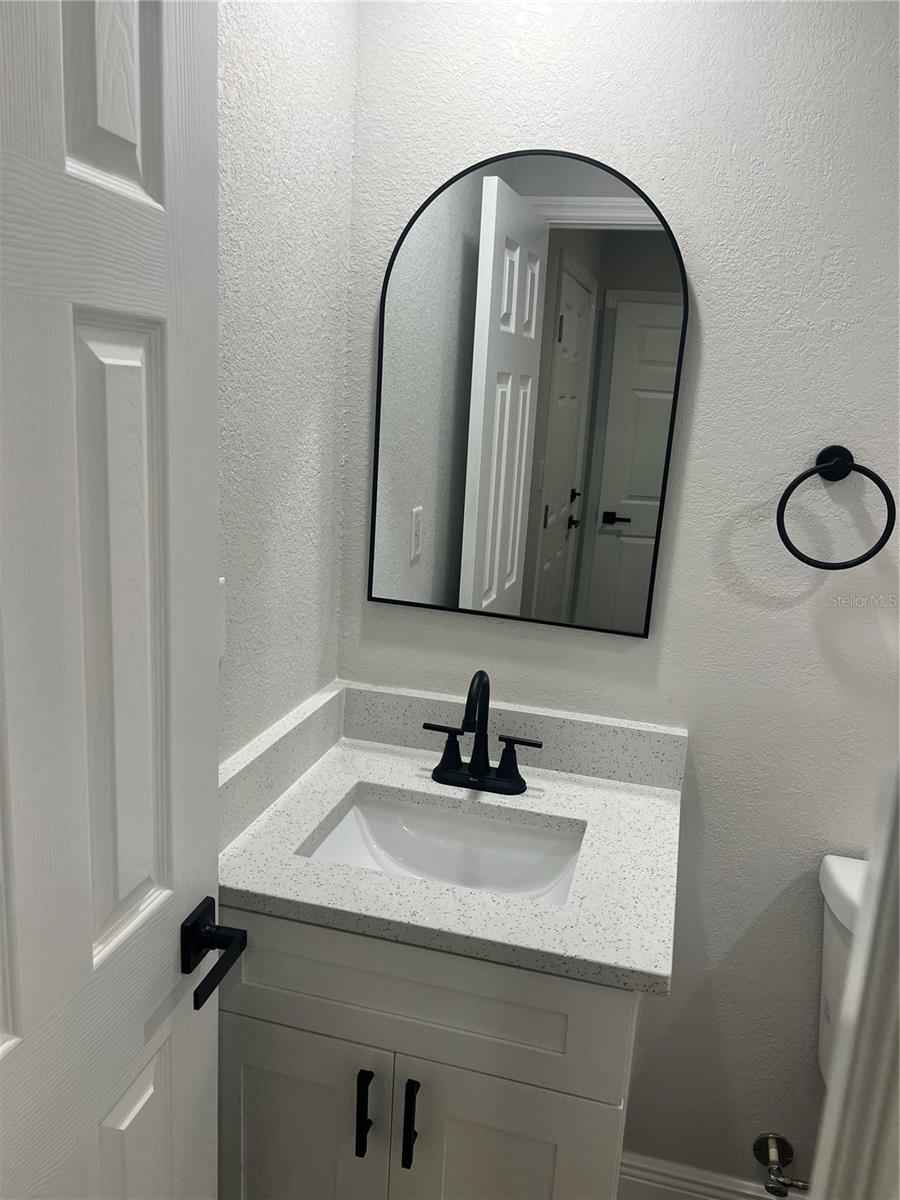 Image 27 of 43 For 317 26th Street Sw