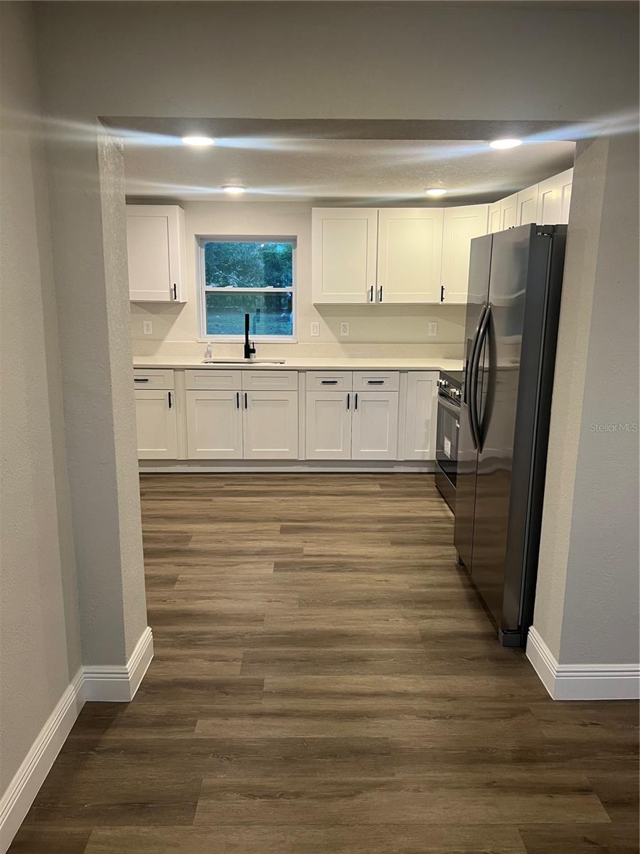 Image 9 of 43 For 317 26th Street Sw