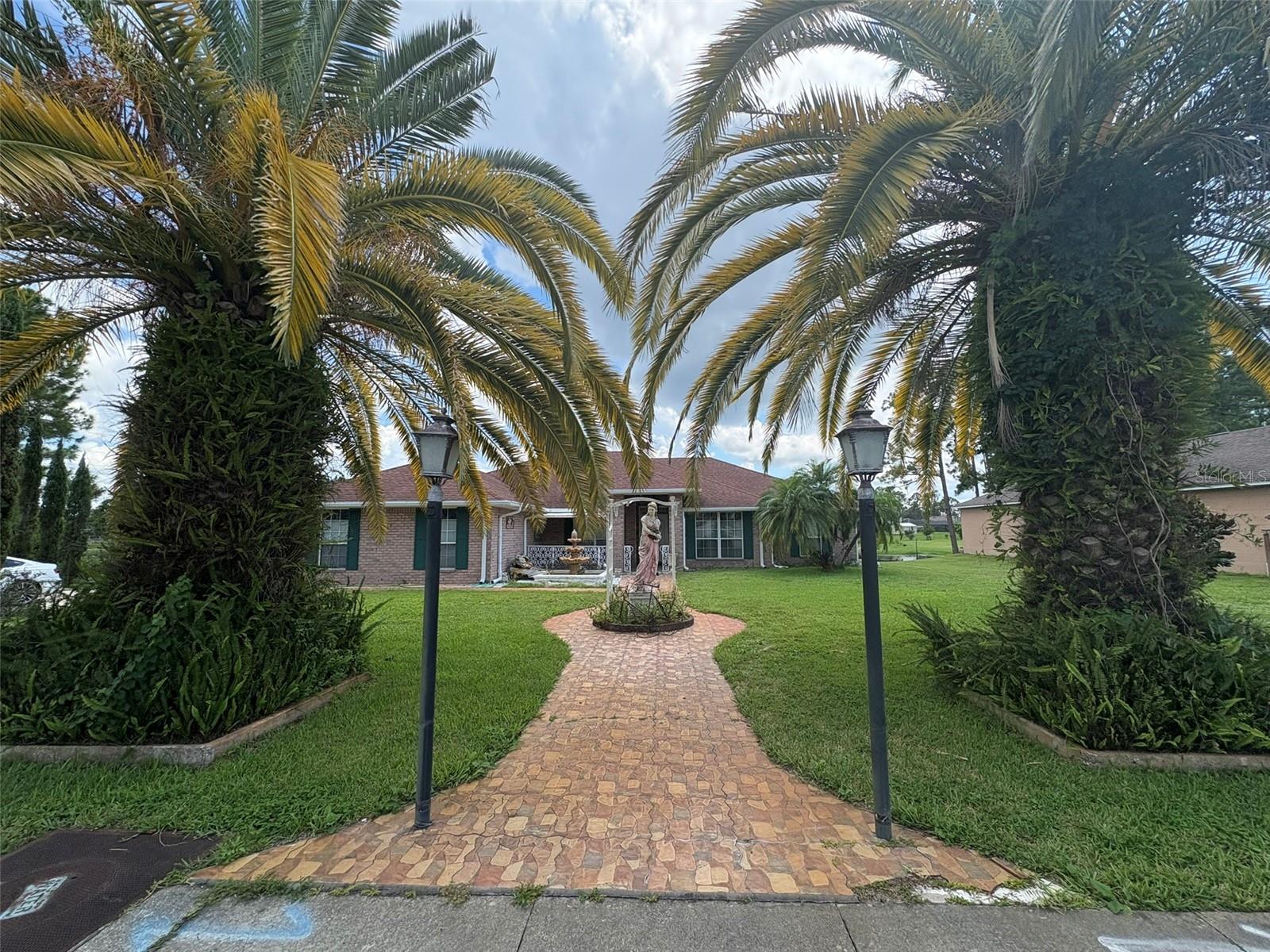 Image 2 of 50 For 479 Fort Smith Boulevard