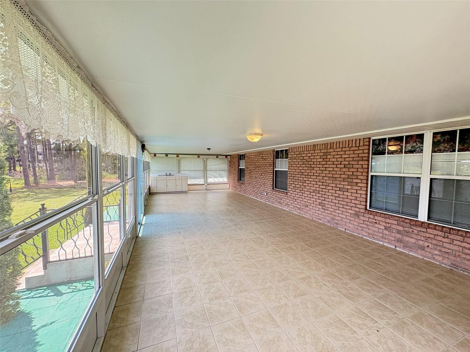 Image 23 of 50 For 479 Fort Smith Boulevard