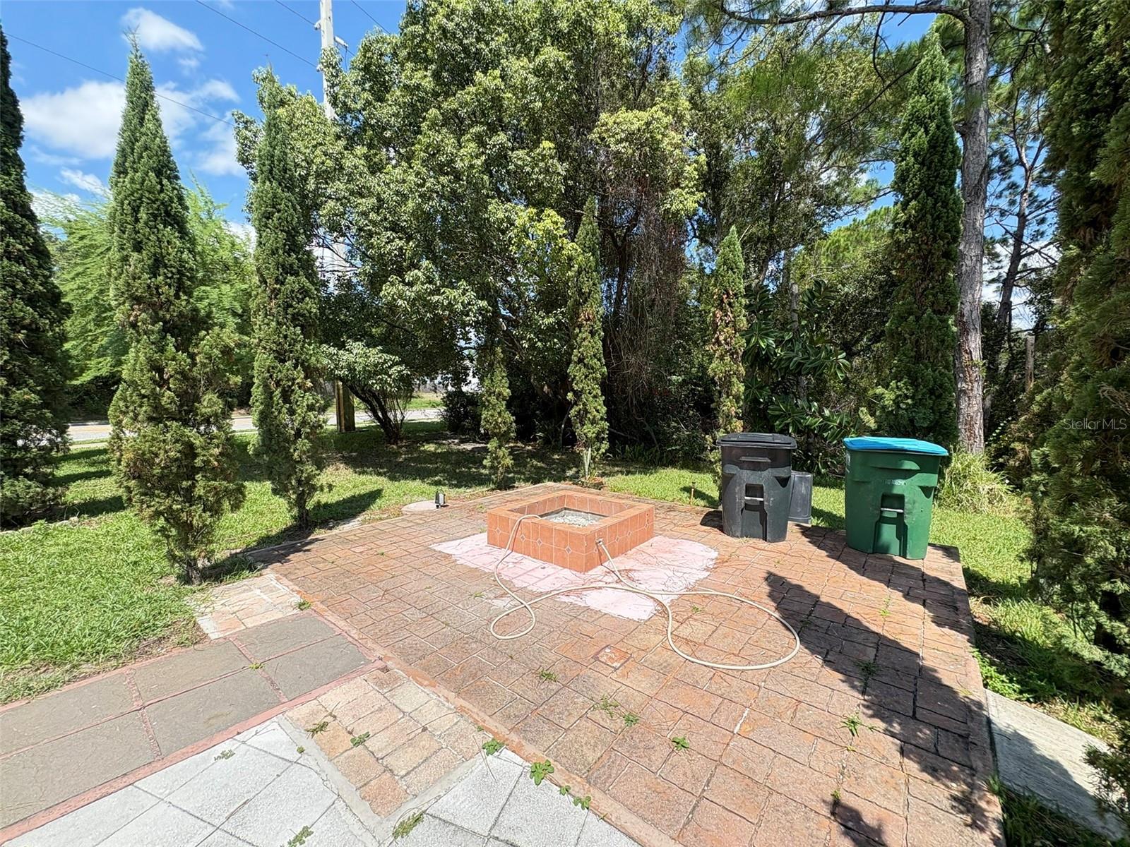 Image 24 of 50 For 479 Fort Smith Boulevard