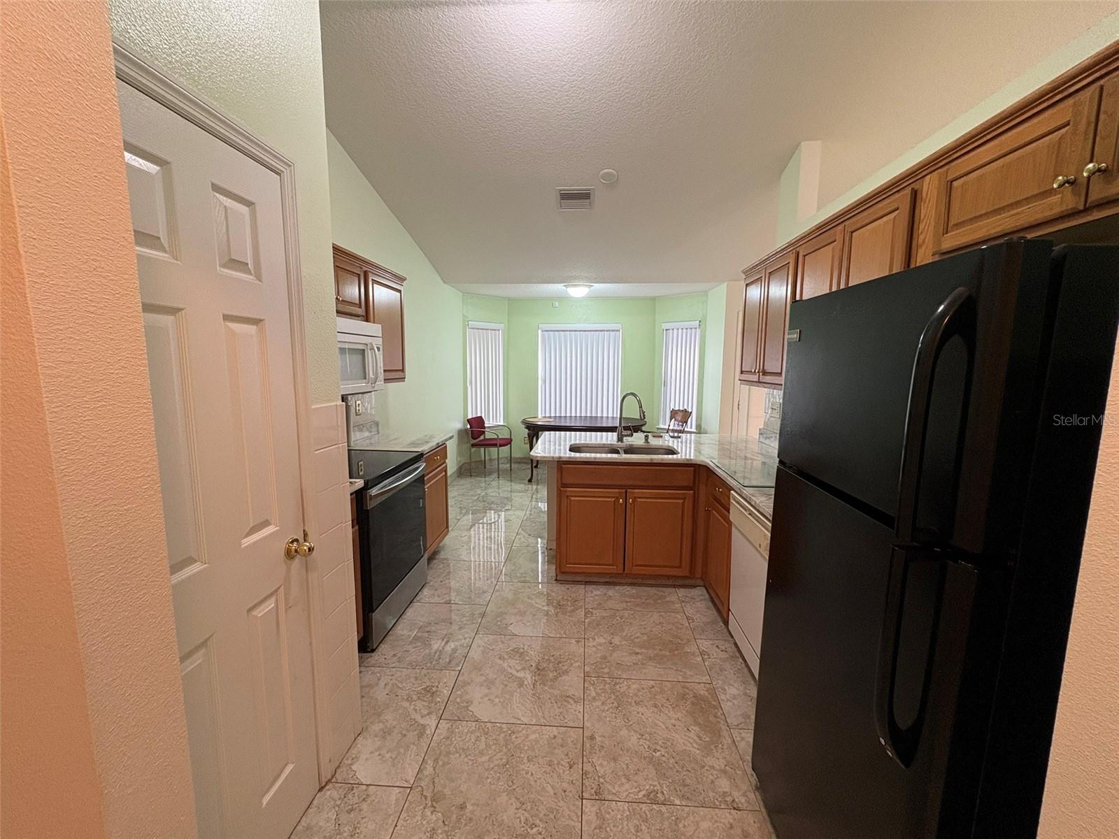 Image 32 of 50 For 479 Fort Smith Boulevard