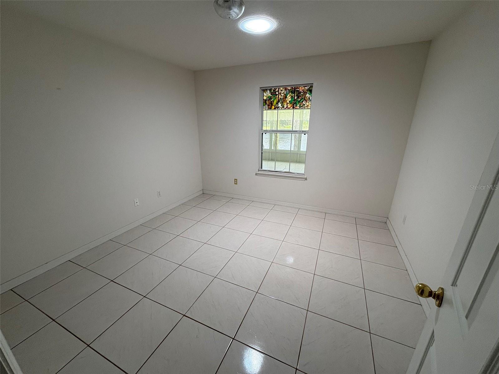 Image 37 of 50 For 479 Fort Smith Boulevard