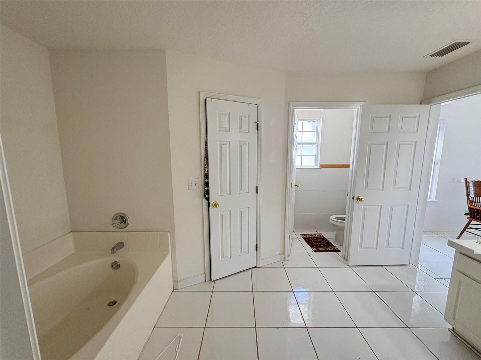 Image 44 of 50 For 479 Fort Smith Boulevard