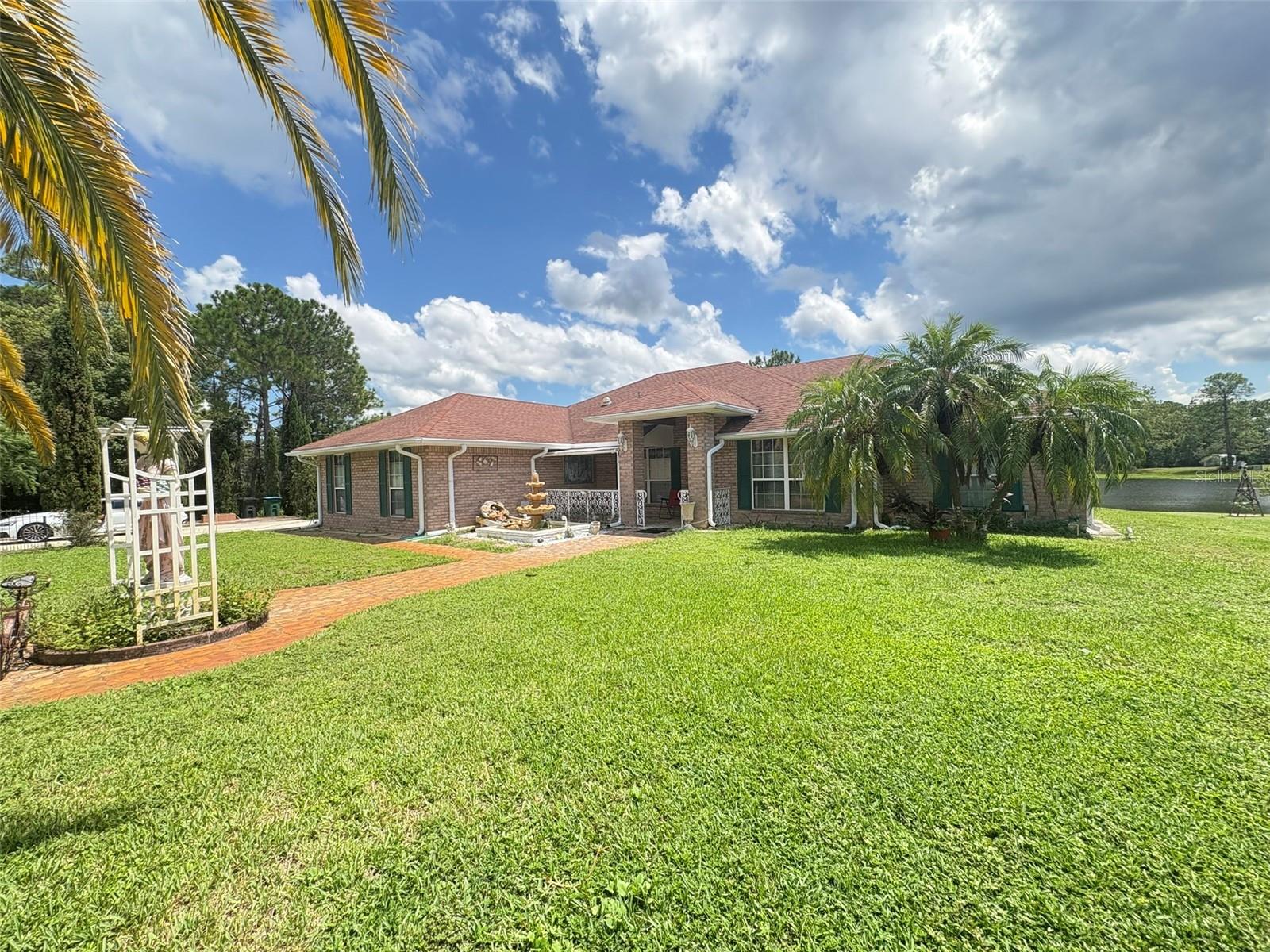 Image 7 of 50 For 479 Fort Smith Boulevard