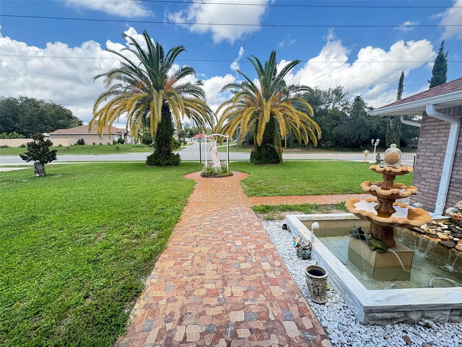 Image 8 of 50 For 479 Fort Smith Boulevard