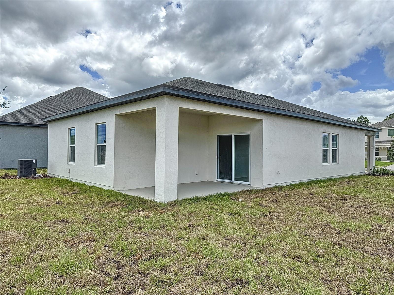 Image 16 of 20 For 359 Conway Avenue