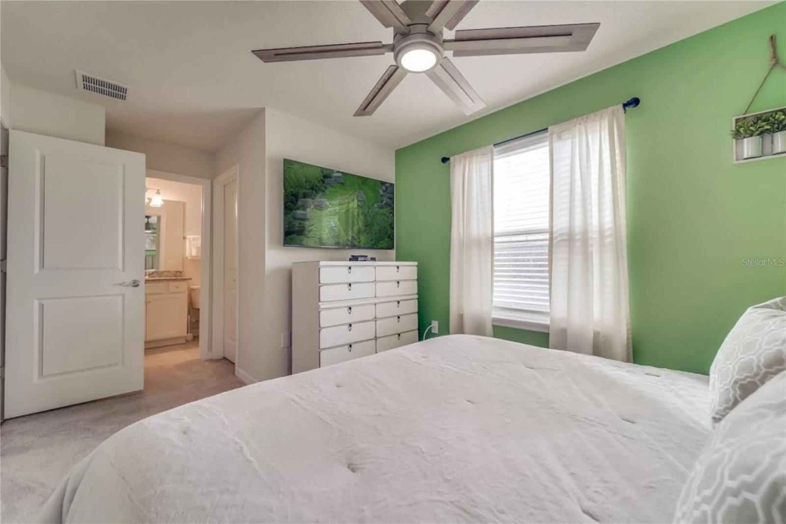 Image 31 of 64 For 2270 Lelani Circle