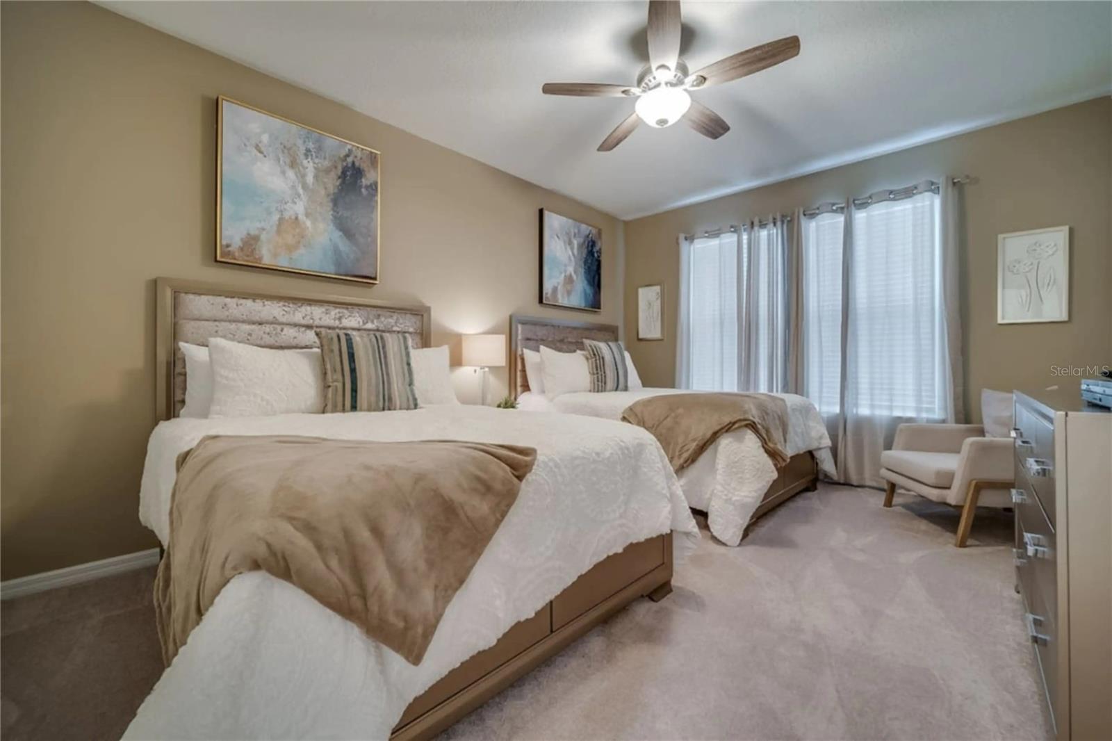 Image 34 of 64 For 2270 Lelani Circle