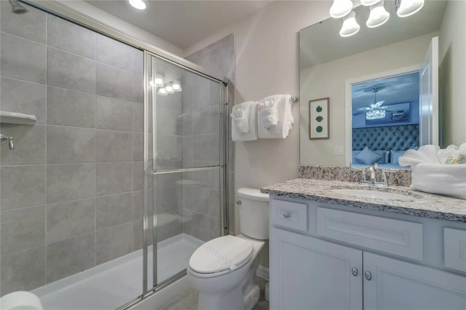 Image 35 of 64 For 2270 Lelani Circle