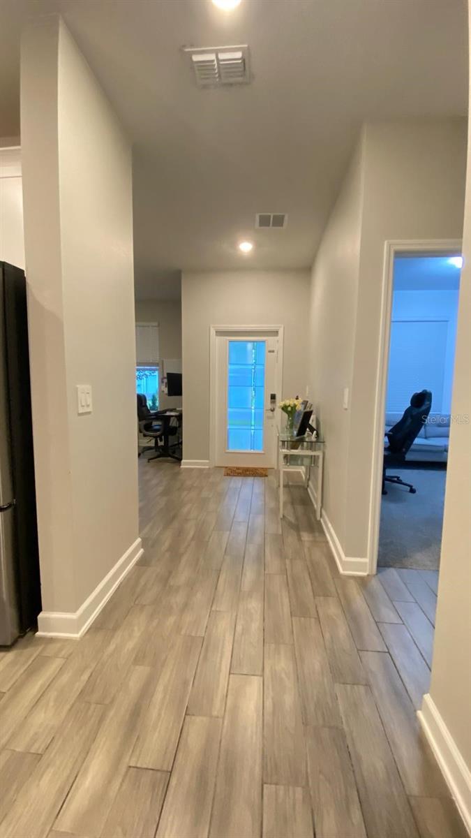 Image 6 of 38 For 11145 Lore Way