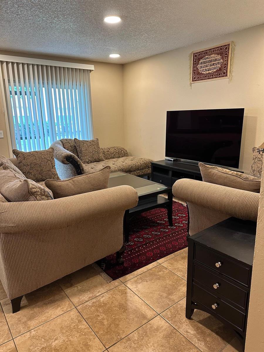Image 10 of 46 For 2408 Swailes Drive 5