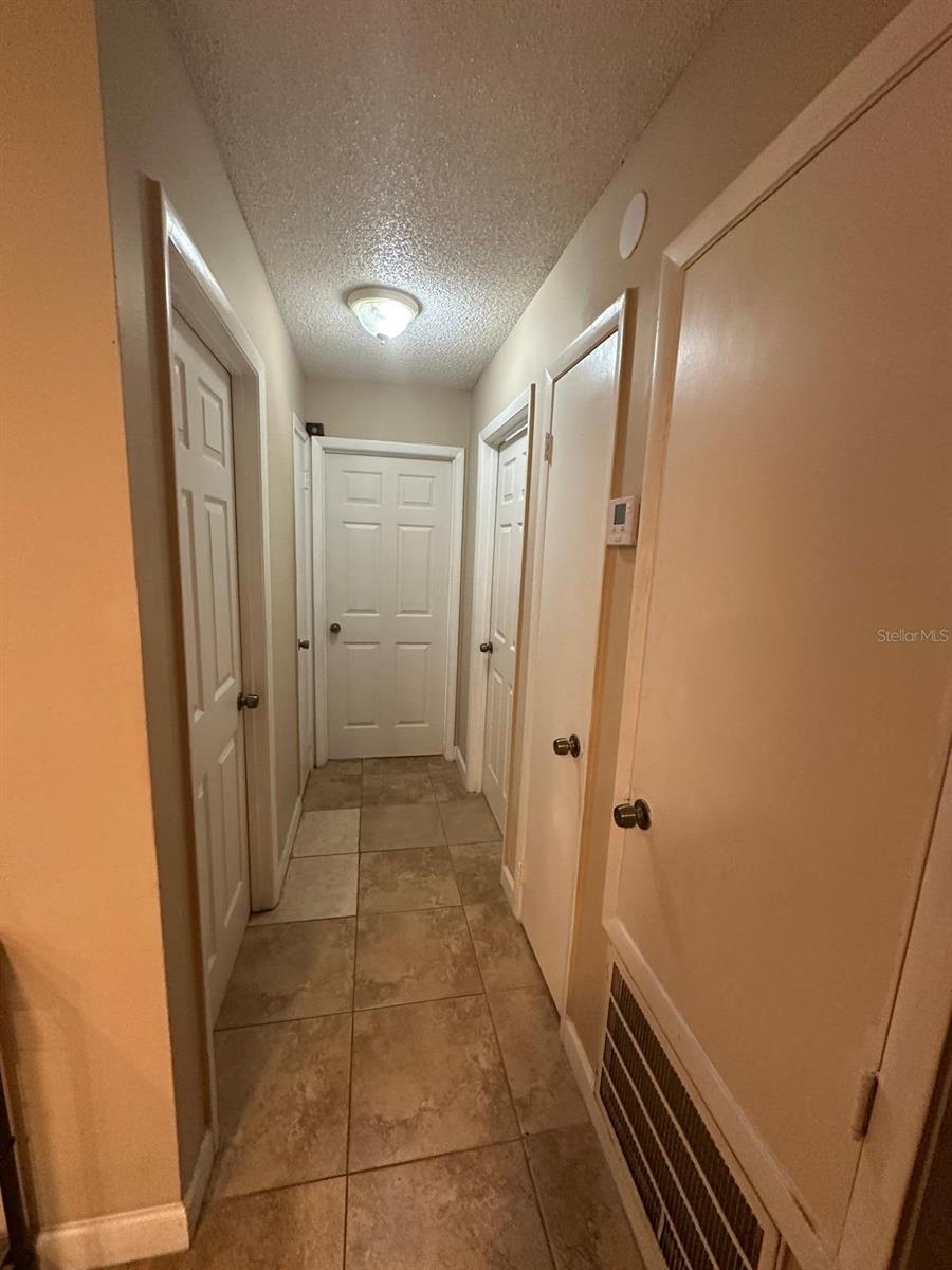 Image 20 of 46 For 2408 Swailes Drive 5