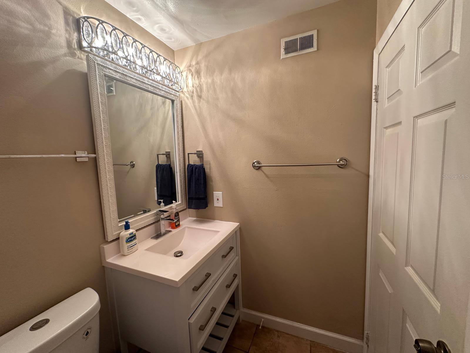 Image 31 of 46 For 2408 Swailes Drive 5