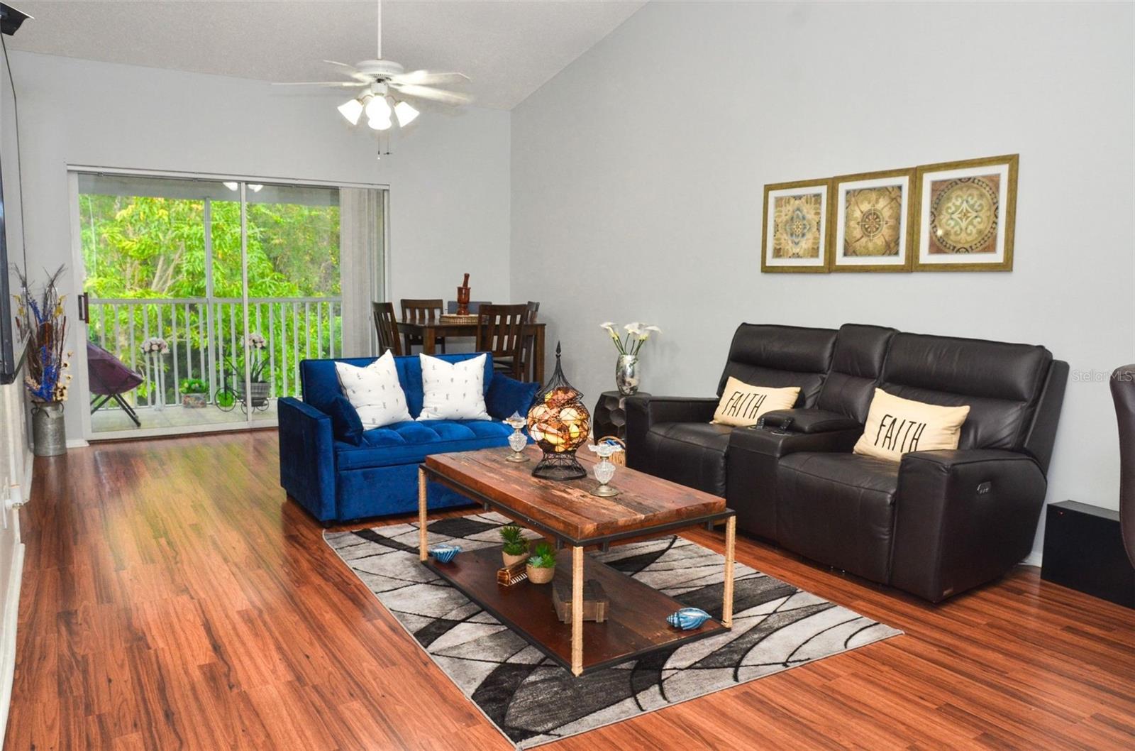 Image 6 of 22 For 13801 Timberland Drive 201