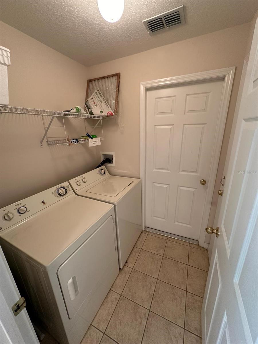 Image 17 of 21 For 856 Cassia Drive