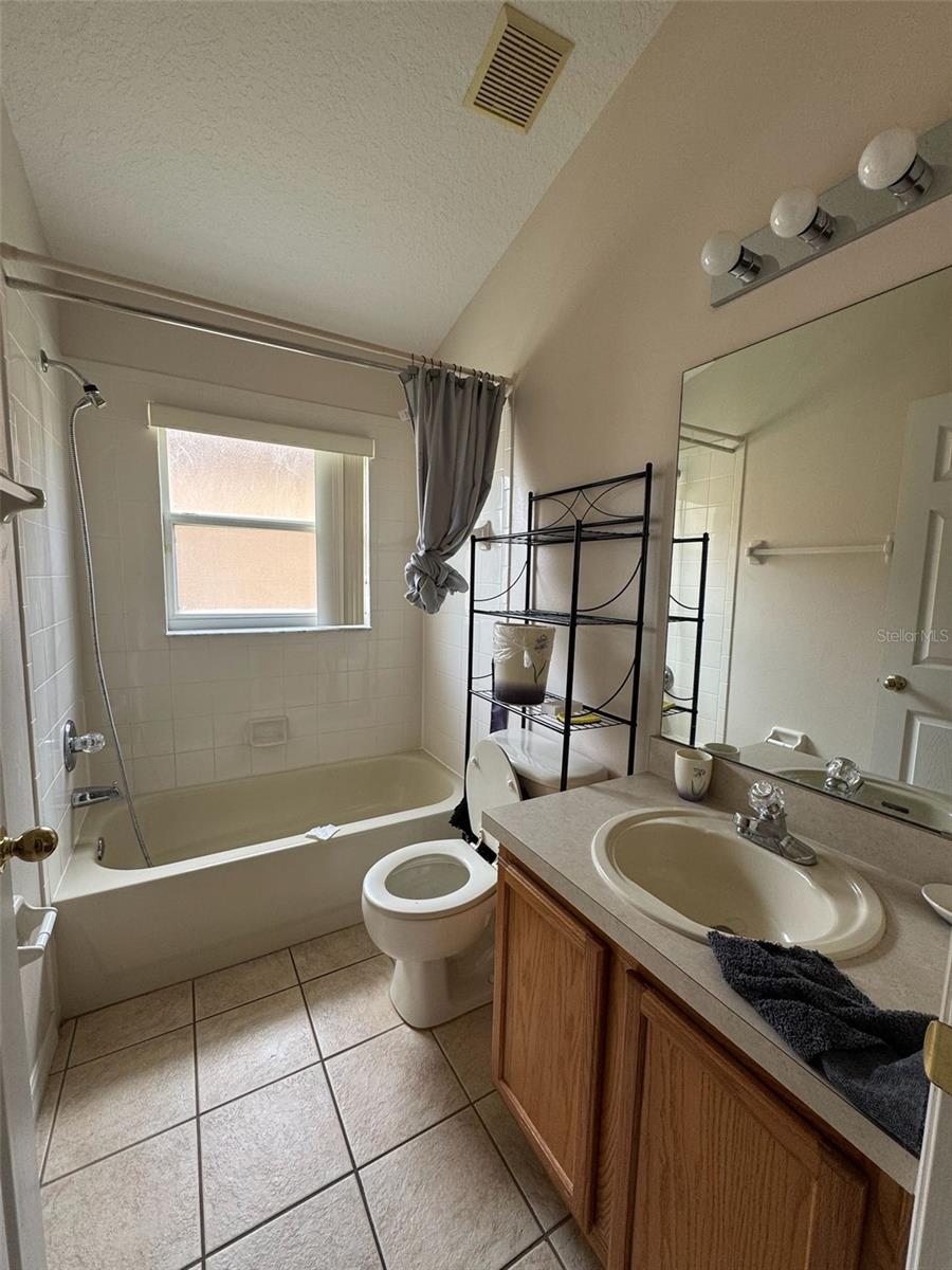 Image 30 of 41 For 856 Cassia Drive
