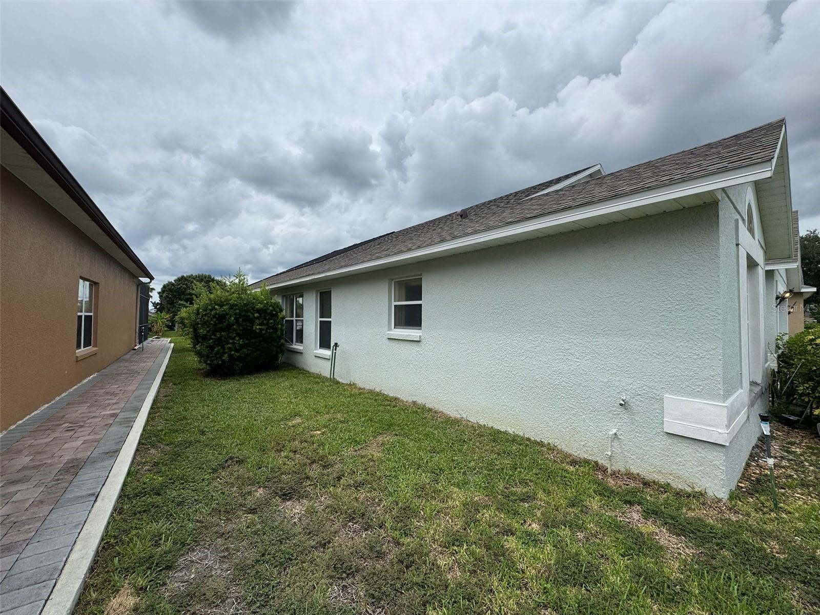 Image 40 of 41 For 856 Cassia Drive