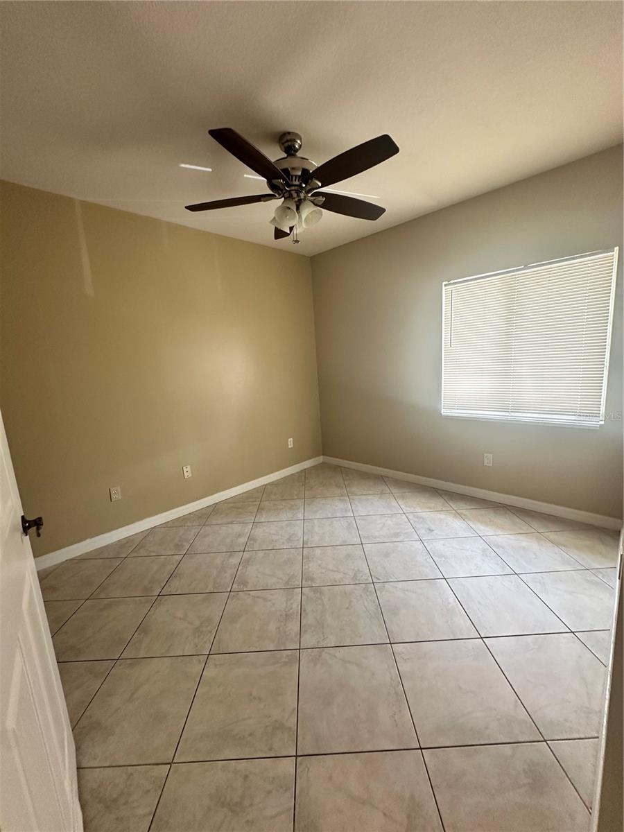 Image 10 of 13 For 521 Villa Del Sol Circle 203