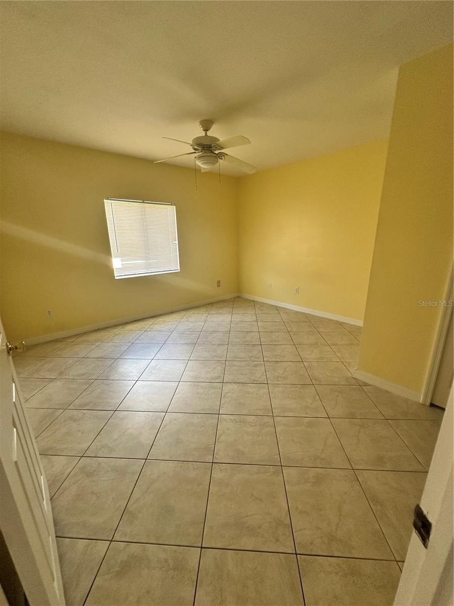 Image 6 of 13 For 521 Villa Del Sol Circle 203