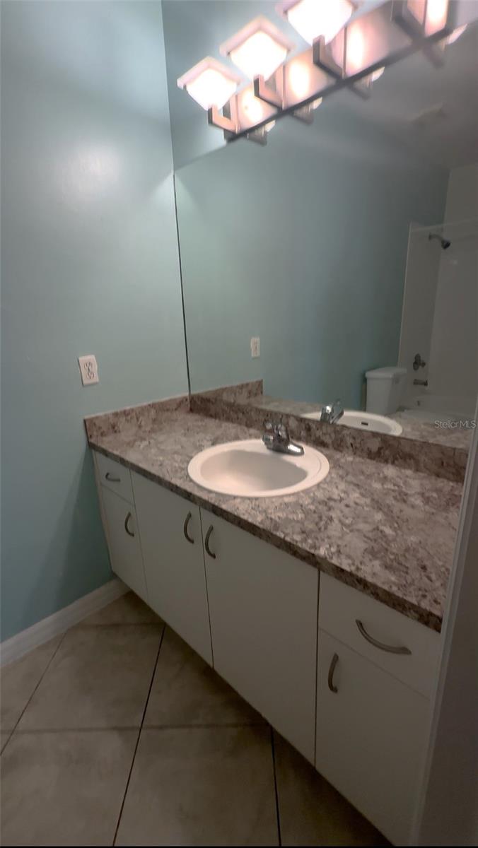 Image 8 of 13 For 521 Villa Del Sol Circle 203