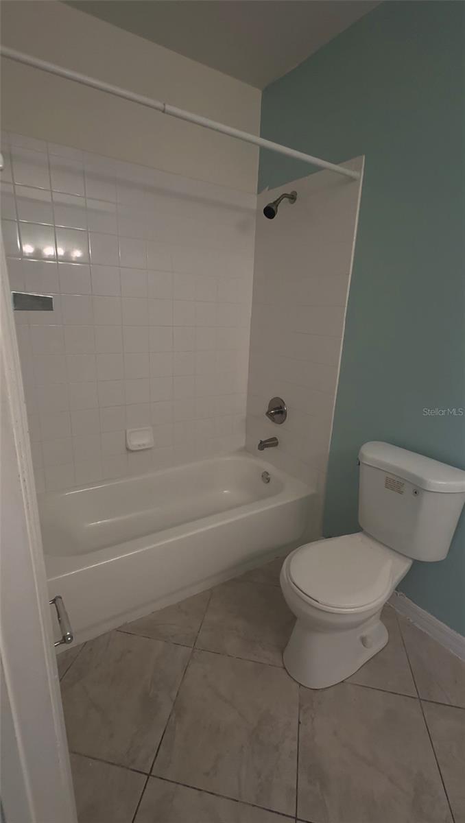 Image 9 of 13 For 521 Villa Del Sol Circle 203