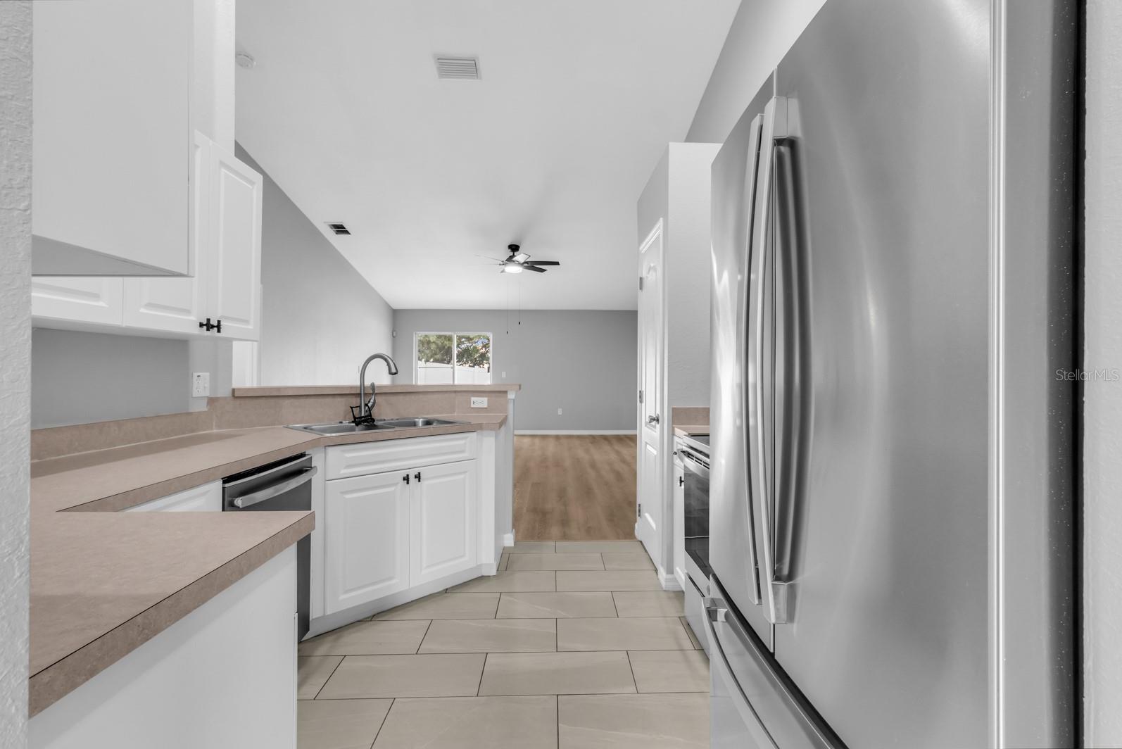 Image 14 of 54 For 109 Inconnu Court