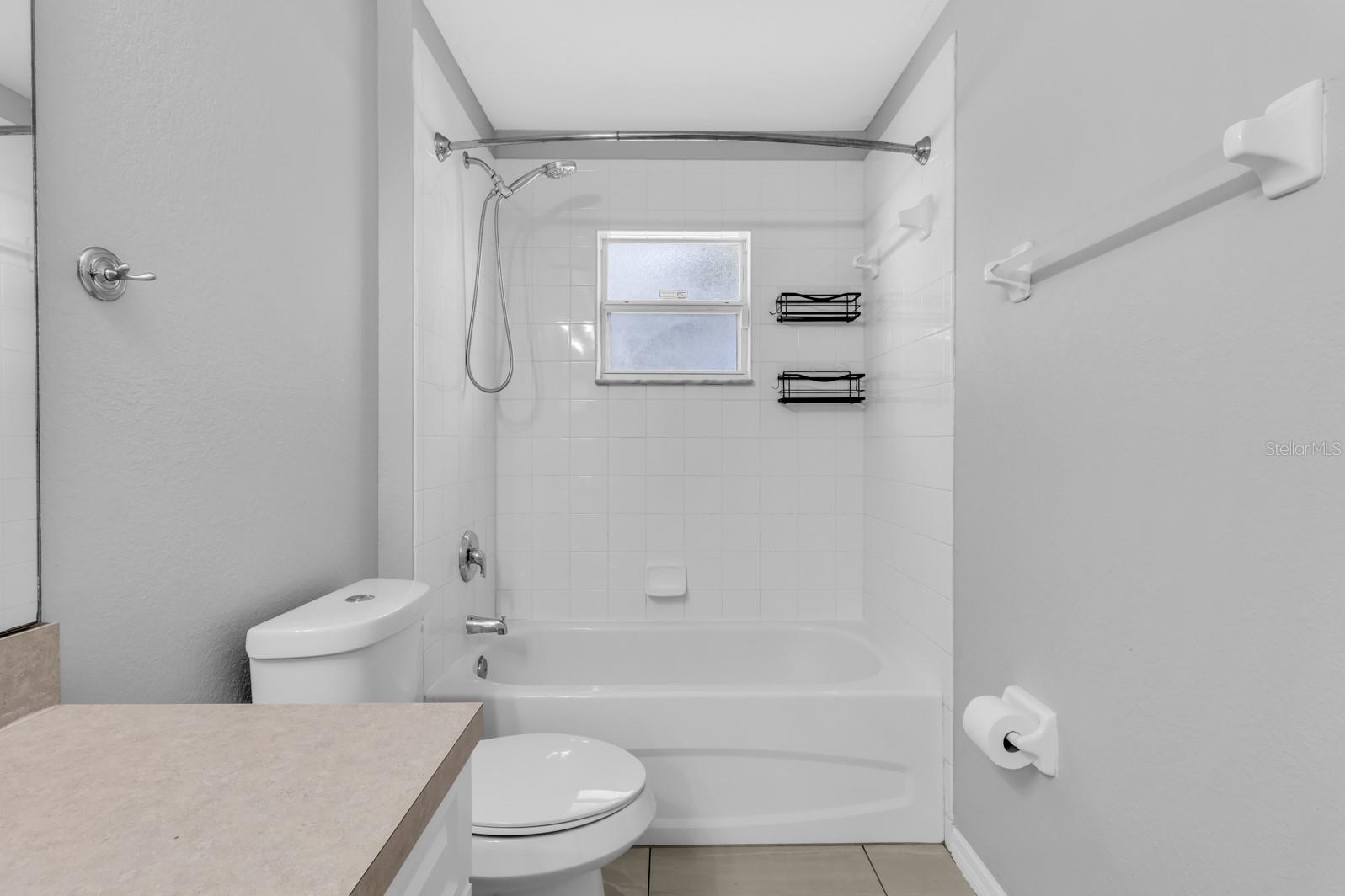 Image 25 of 54 For 109 Inconnu Court