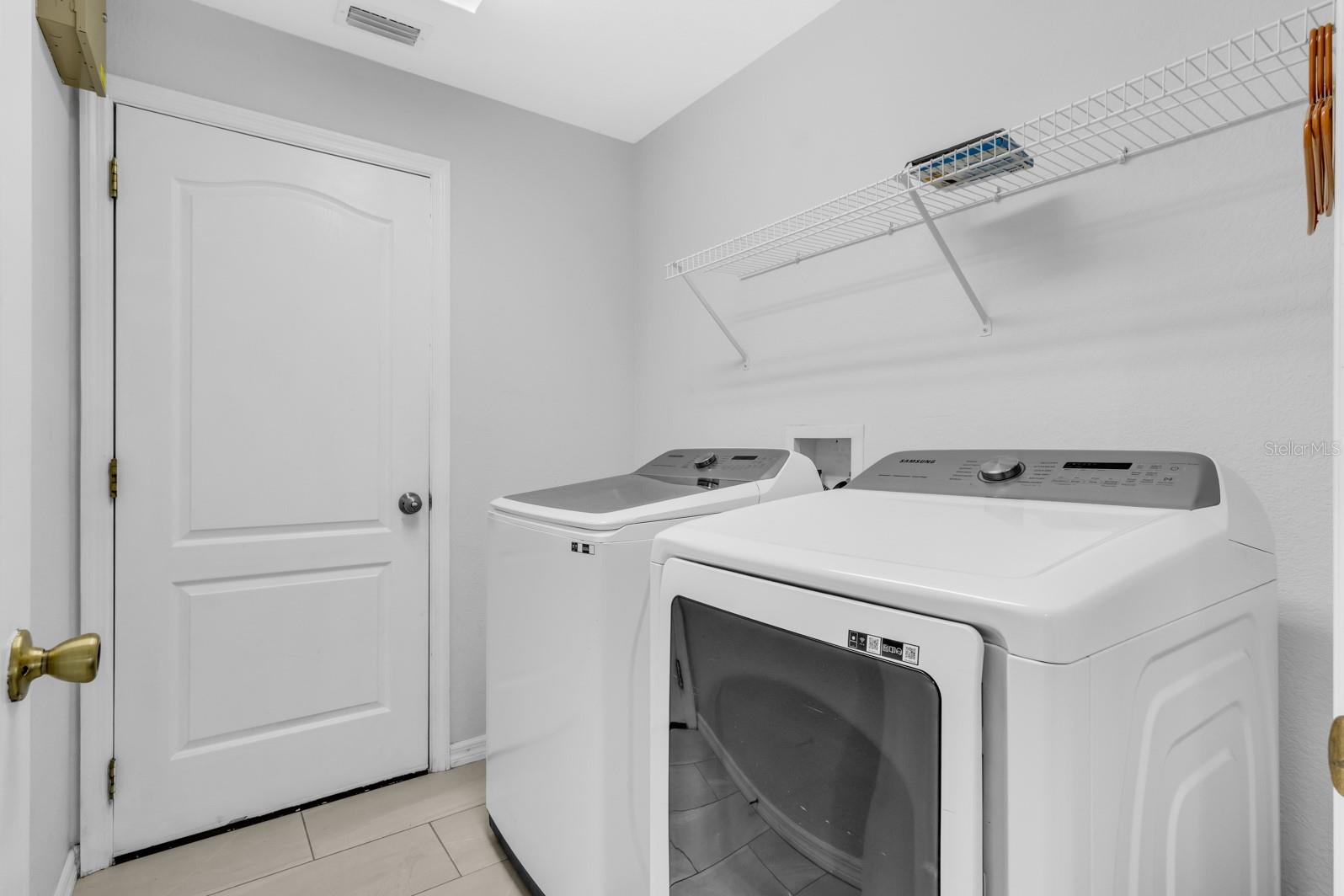 Image 40 of 54 For 109 Inconnu Court