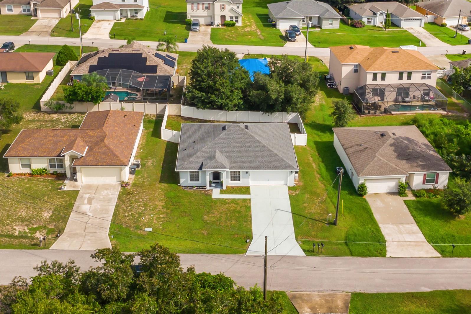 Image 44 of 54 For 109 Inconnu Court