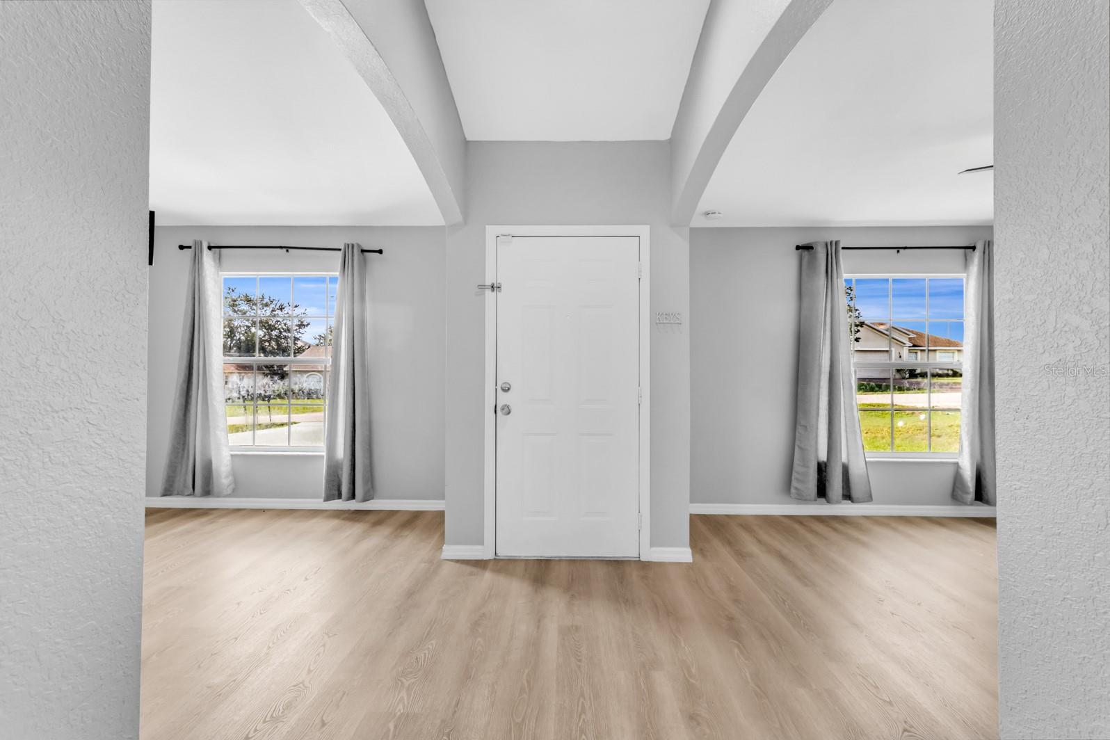 Image 6 of 54 For 109 Inconnu Court