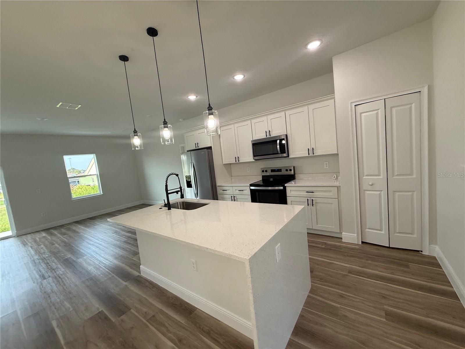 Image 2 of 15 For 15354 43rd Avenue Road