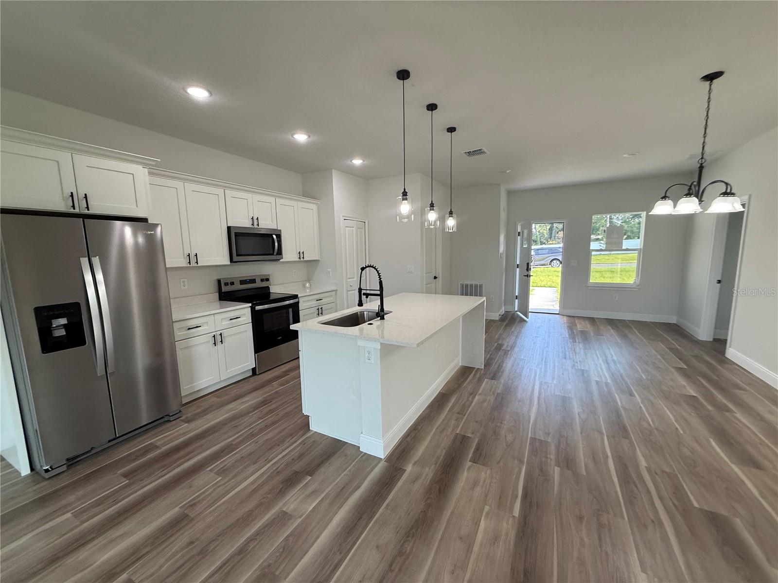 Image 4 of 15 For 15354 43rd Avenue Road
