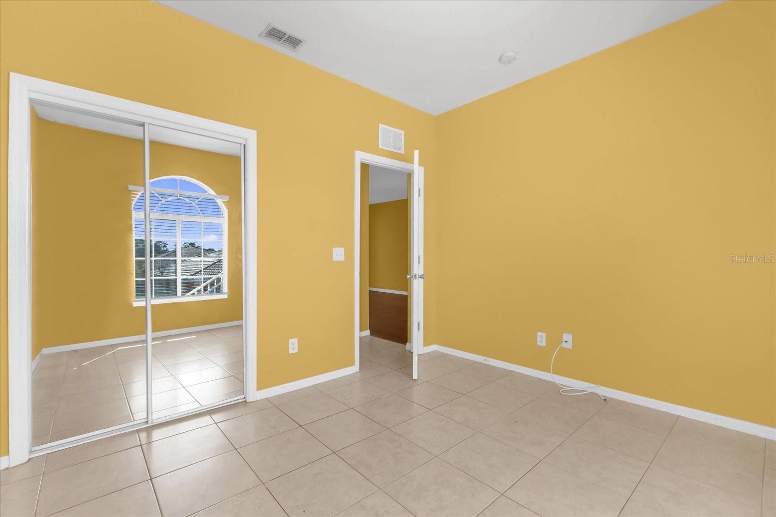 Image 12 of 23 For 13201 Indian Creek Drive B
