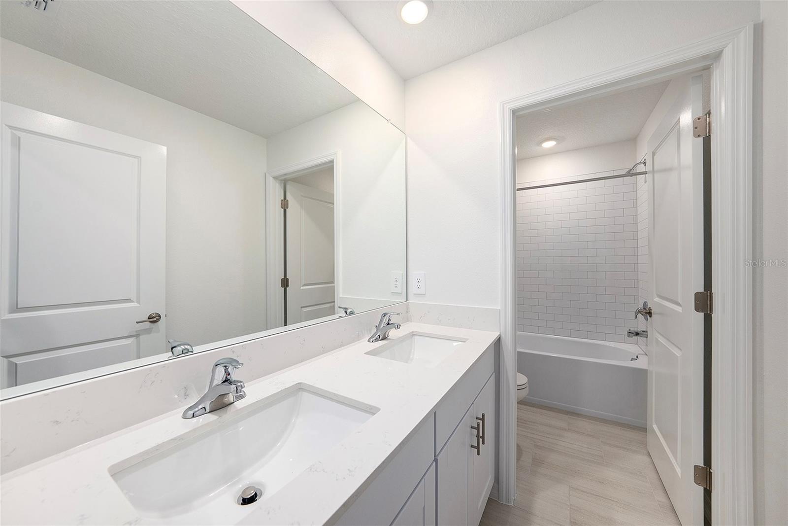 Image 16 of 30 For 35461 Ackley Trace