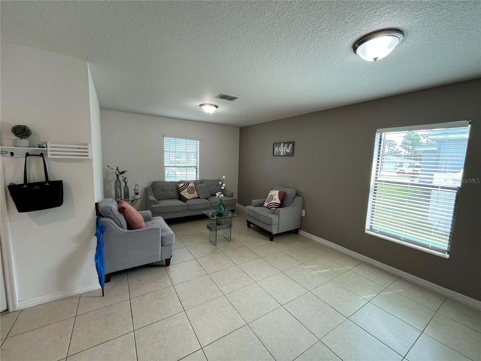 Image 4 of 20 For 2121 Hibiscus Place