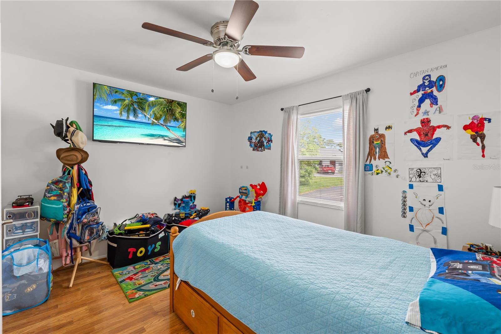 Image 11 of 19 For 121 Lake Villa Way