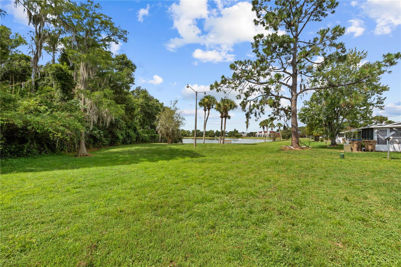 Image 19 of 19 For 121 Lake Villa Way