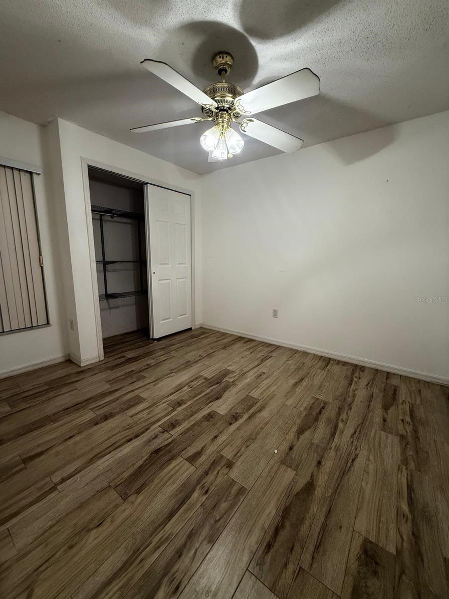 Image 14 of 15 For 1170 Jade East Lane