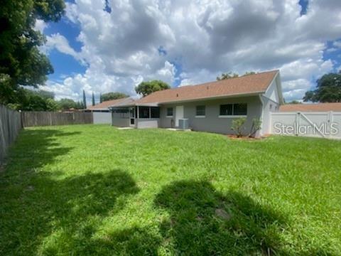 Image 11 of 20 For 8610 Oak Bluff Drive
