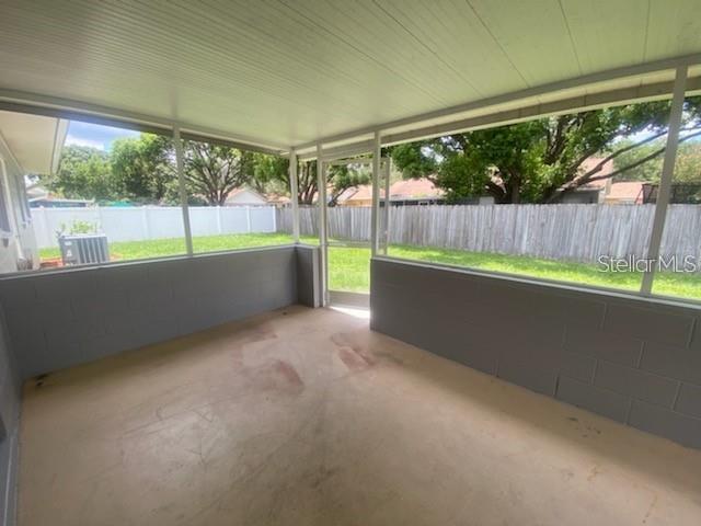 Image 13 of 20 For 8610 Oak Bluff Drive