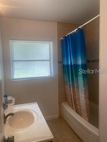 Image 8 of 20 For 8610 Oak Bluff Drive