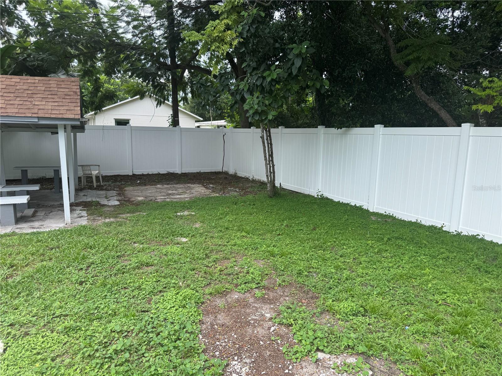 Image 21 of 28 For 776 Eldridge St