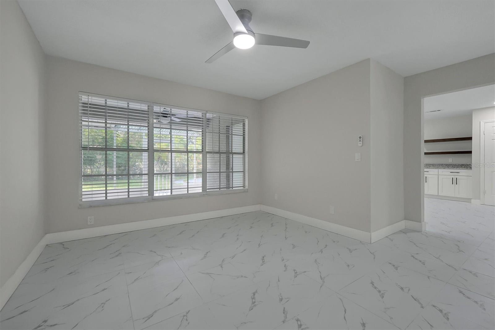 Image 16 of 64 For 20730 Mallard Parkway