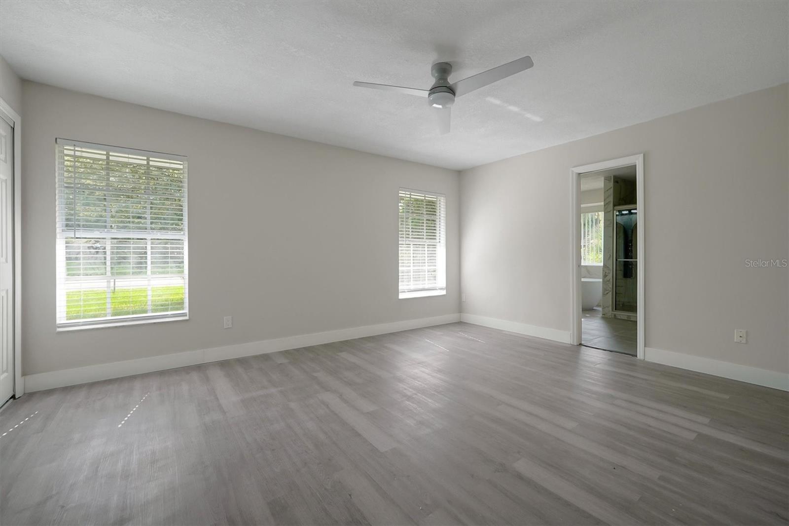 Image 17 of 64 For 20730 Mallard Parkway
