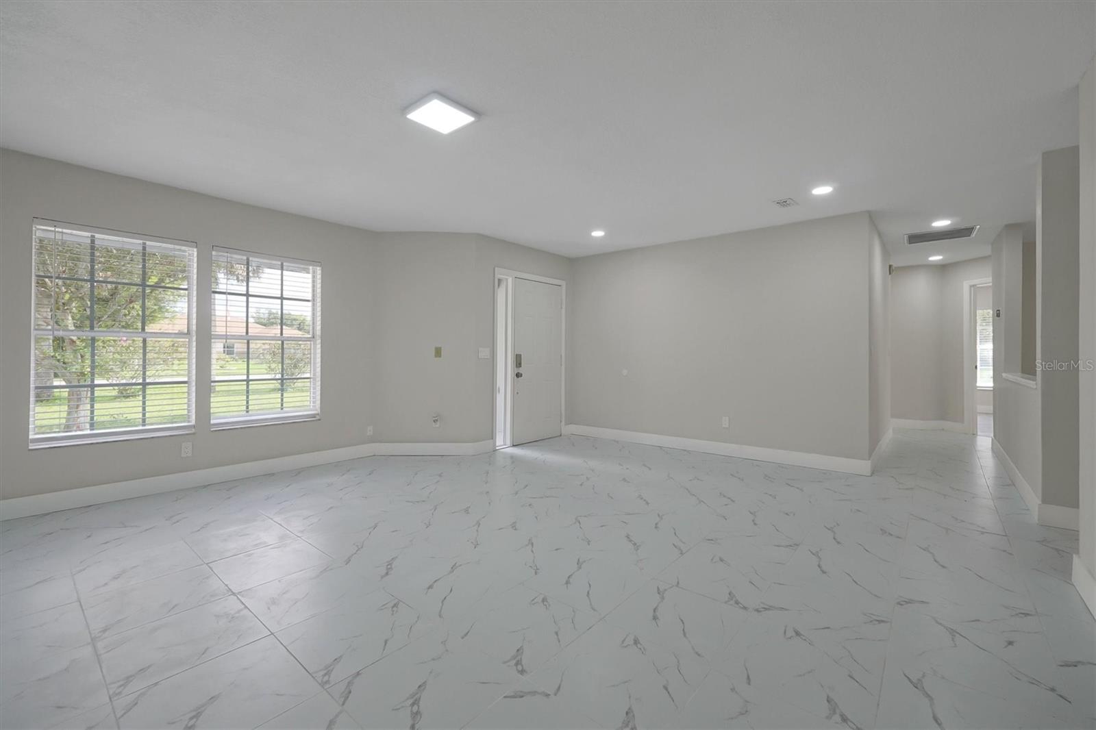 Image 6 of 64 For 20730 Mallard Parkway
